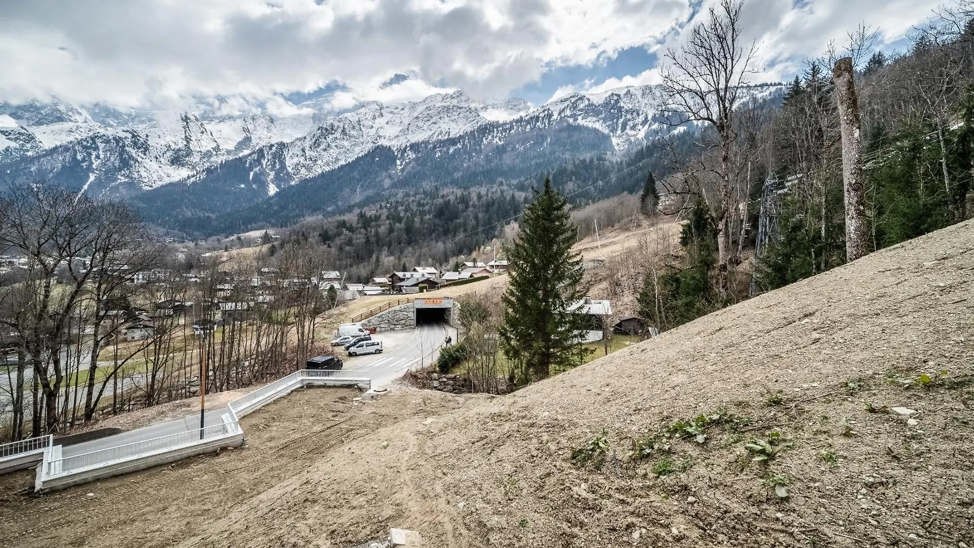 Apartment Aubretia, Les Houches - By Emerald Stay