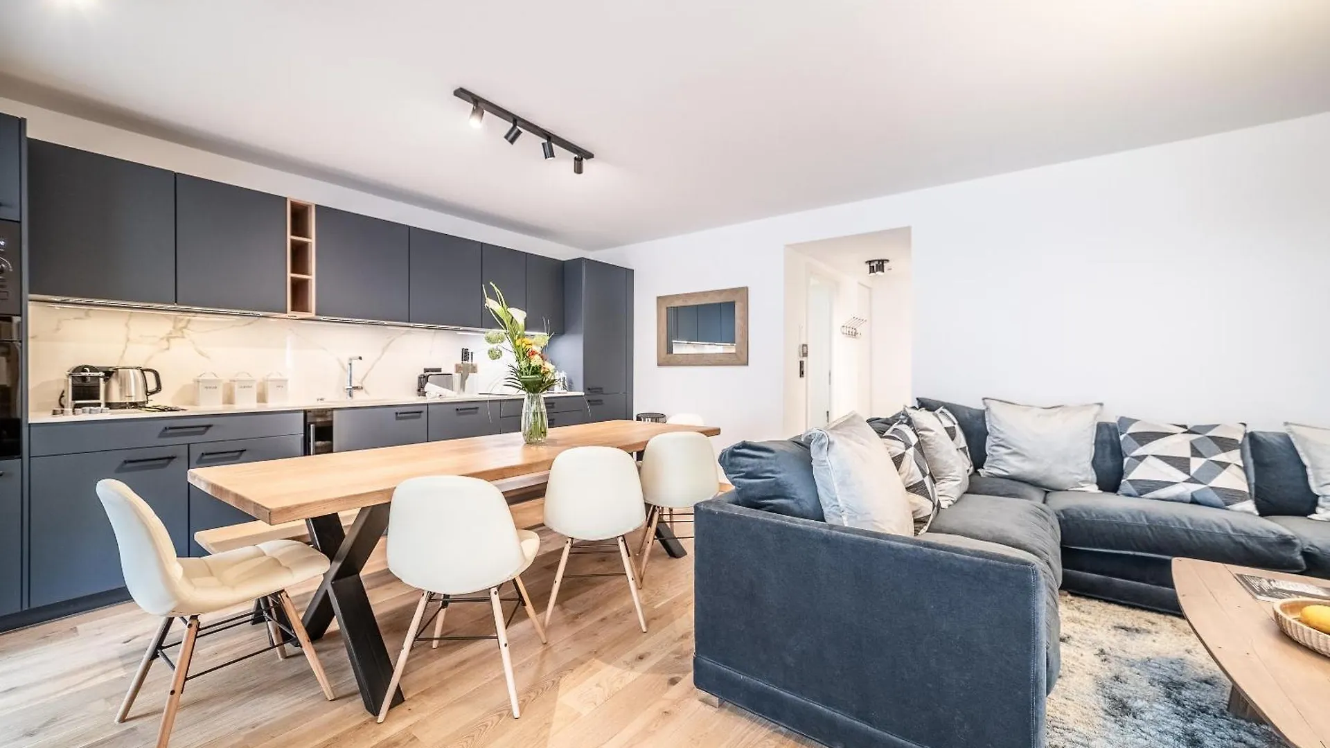 Apartment Aubretia, Les Houches - By Emerald Stay