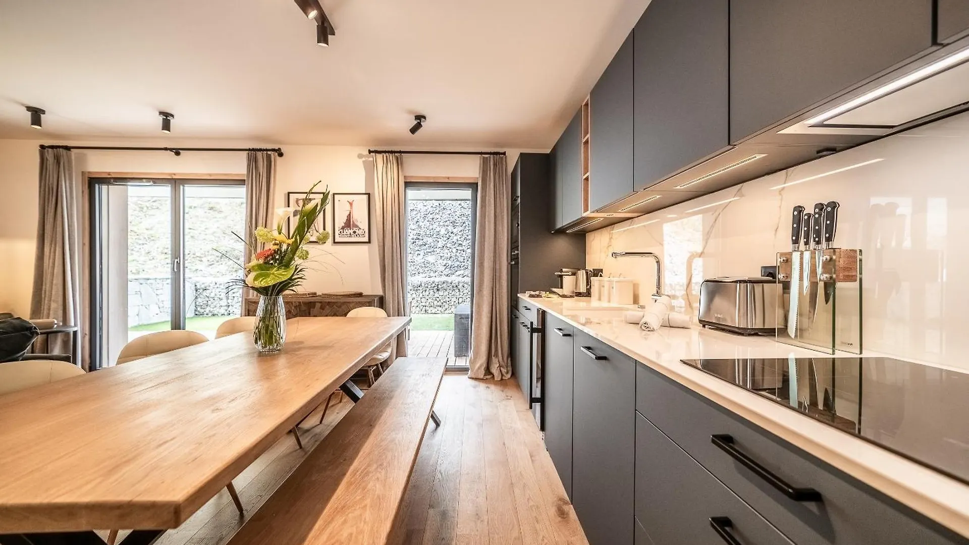 Apartment Aubretia, Les Houches - By Emerald Stay