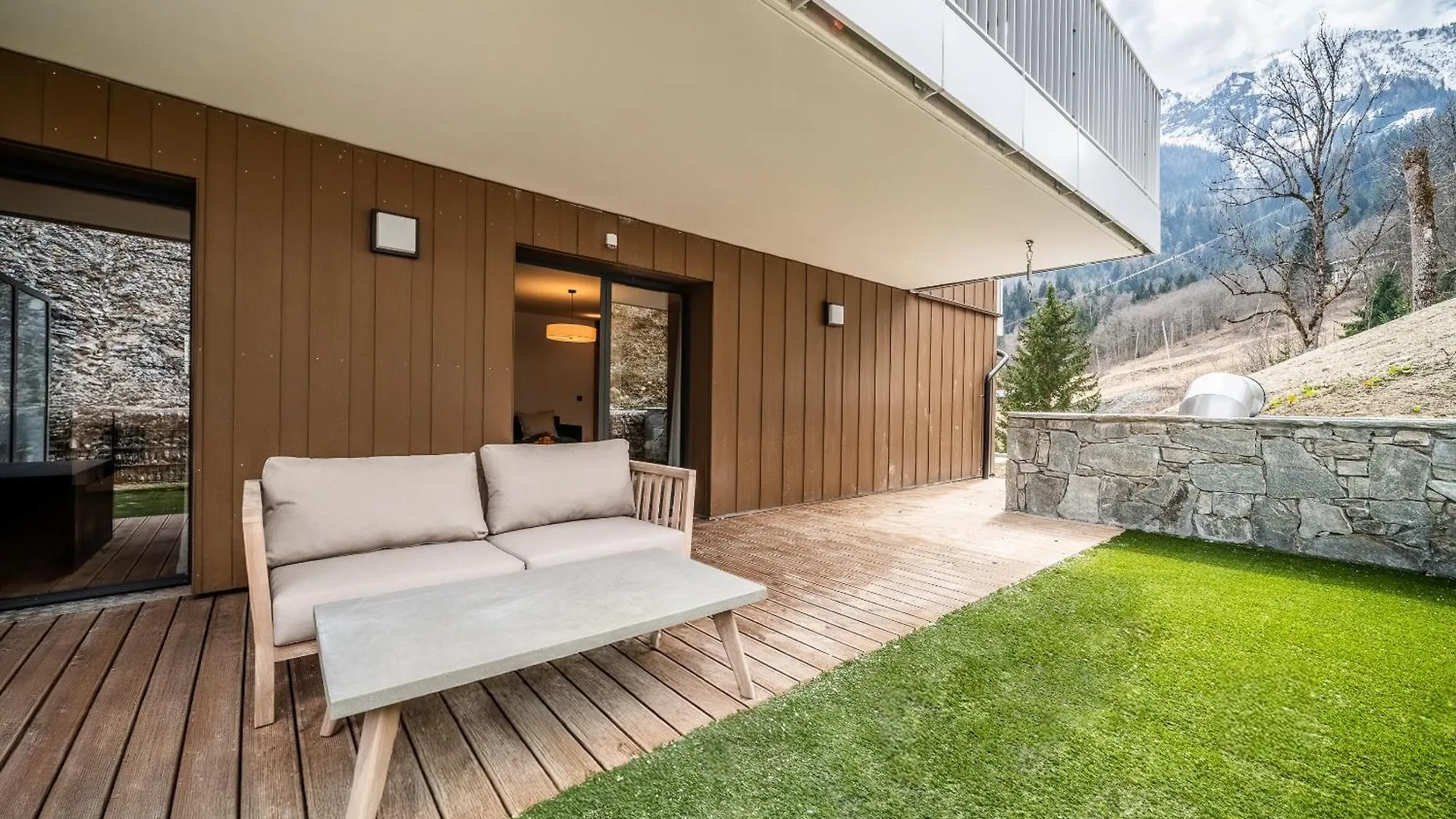 Apartment Aubretia, Les Houches - By Emerald Stay