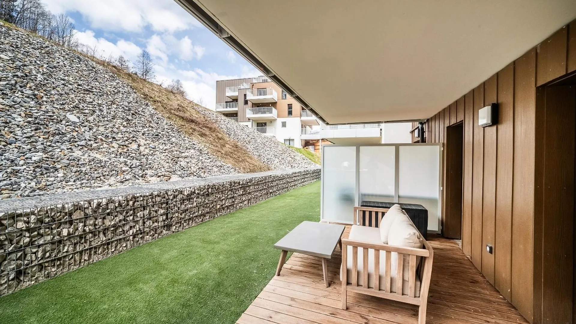 Apartment Aubretia, Les Houches - By Emerald Stay 0*,  France